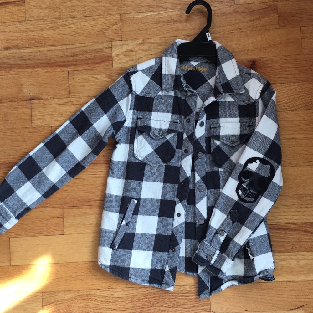 Checkered snap-on button shirt boys size 6